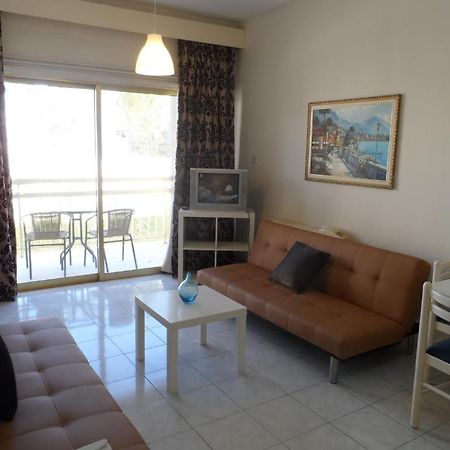Geotanya Apartments 레메소스 객실 사진