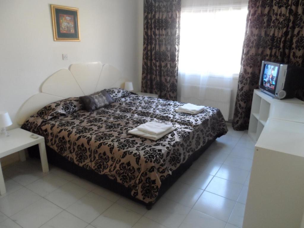 Geotanya Apartments 레메소스 객실 사진